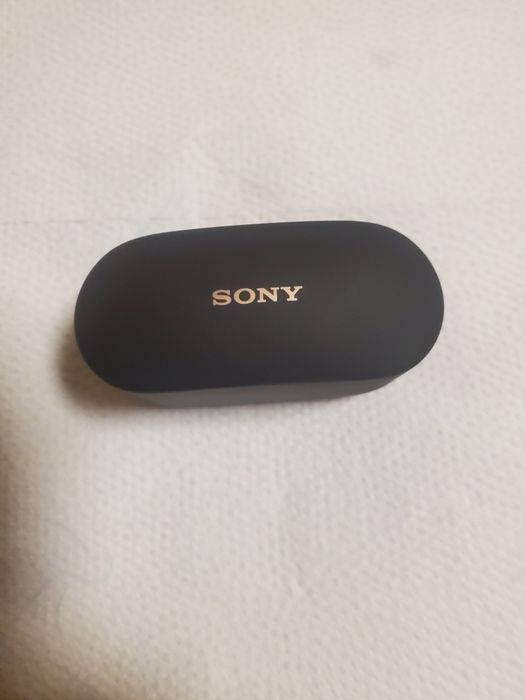 Etui oryginalne  sony wf-1000xm4  w stanie idealnym