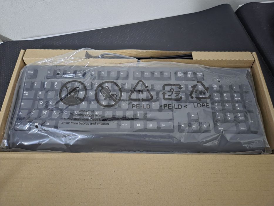 Teclado Lenovo Layout Francês NOVO
