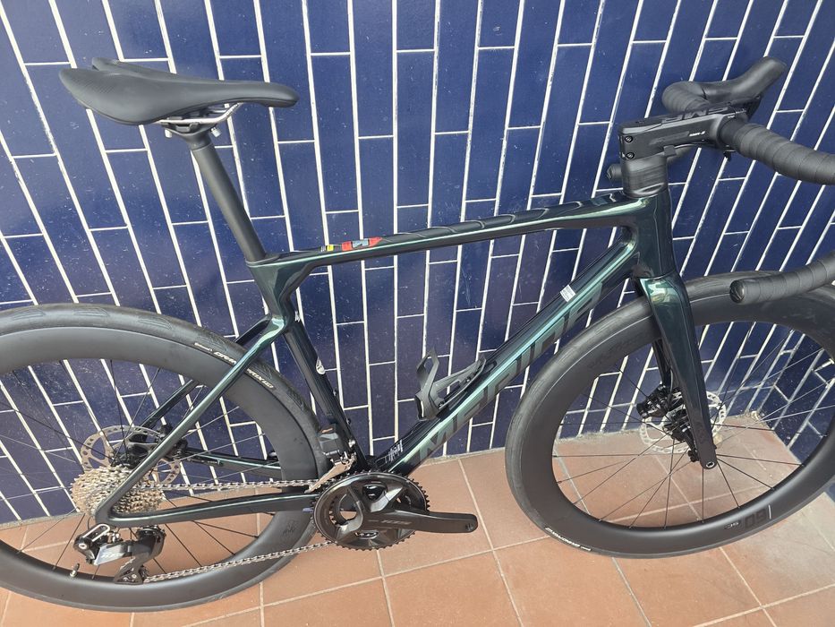 Merida com 105 di2 e rodas carbono nova