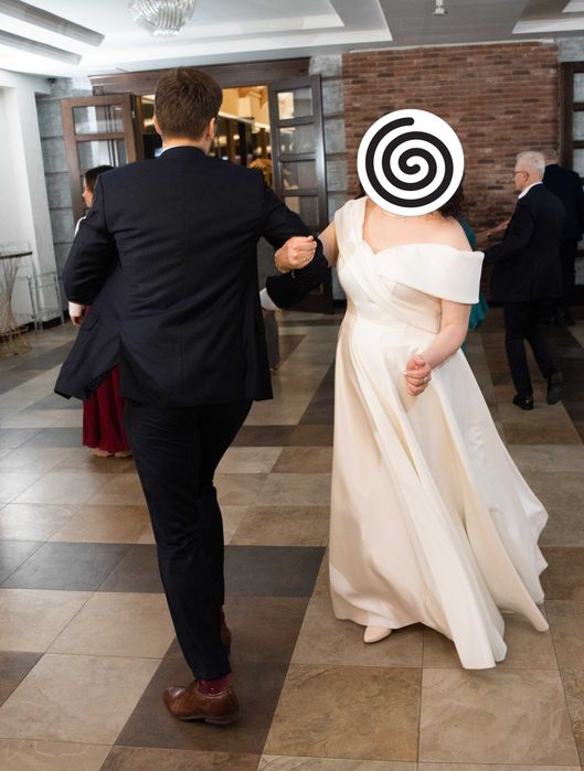 Suknia ślubna ecru/kremowa 176 cm