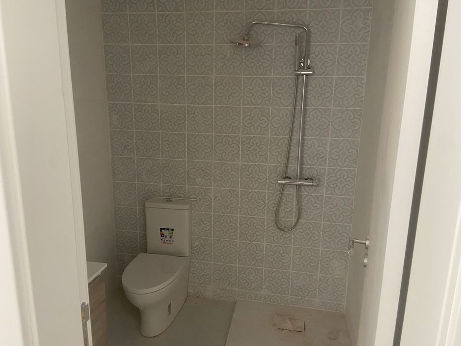 Moradia t1  +1 toda temodelada coimbra