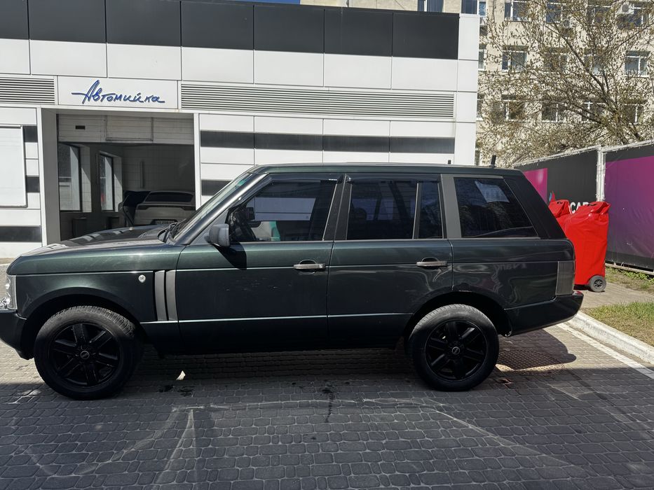 Land rover range rover
