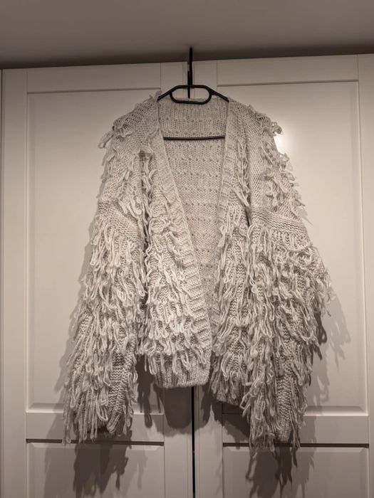 Puszysty sweter oversize kimono