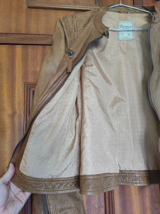 Casaco de pele Camel Pull&Bear