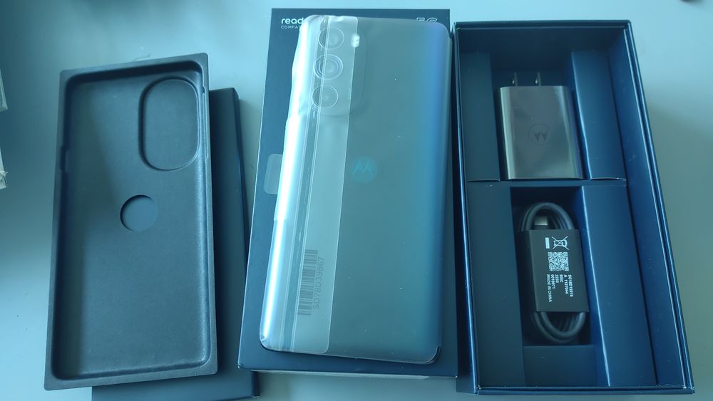 Motorola Moto Edge Plus 2022, Edge 30 pro 8/512 ГБ. 12/256 ГБ Нові Едж