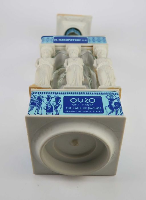 Colecionável, garrafa com figuras cariátides da Acrópole de Atenas