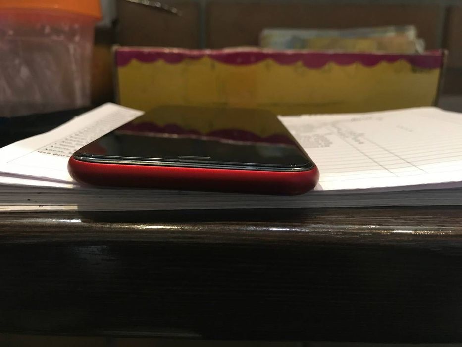 iPhone 11 64 GB б/у гарантія 1 місяць