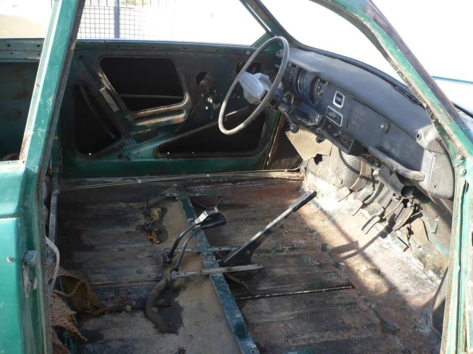 Saab 96 V4 para restauro