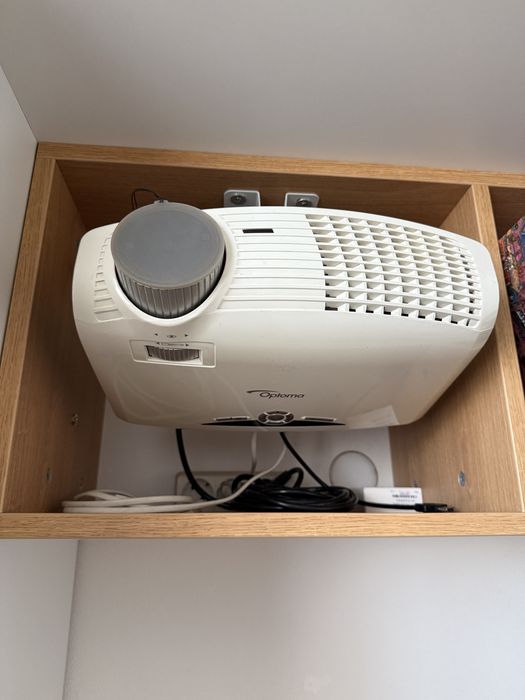 Проєктор Optoma HD20