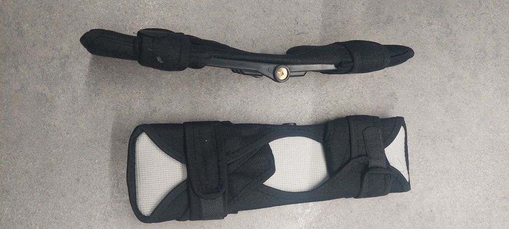 Стабілізатор колінного суглоба