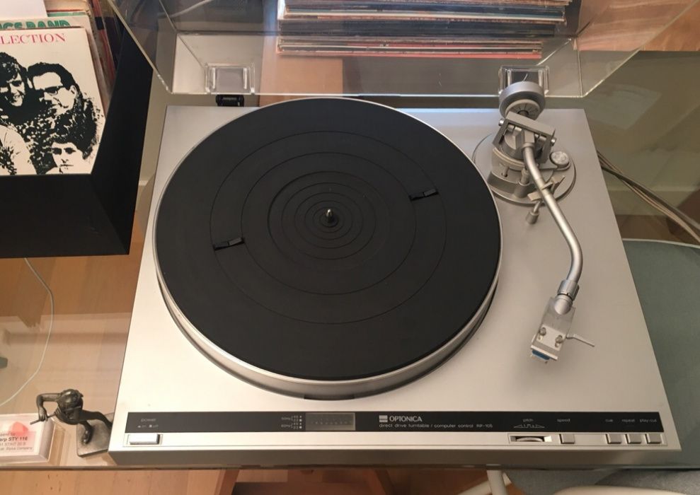 Optonica (SHARP) RP-105 - gira discos vintage automático