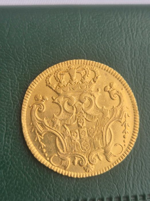 Moeda ouro D. Joao V -6.400 reis Baia