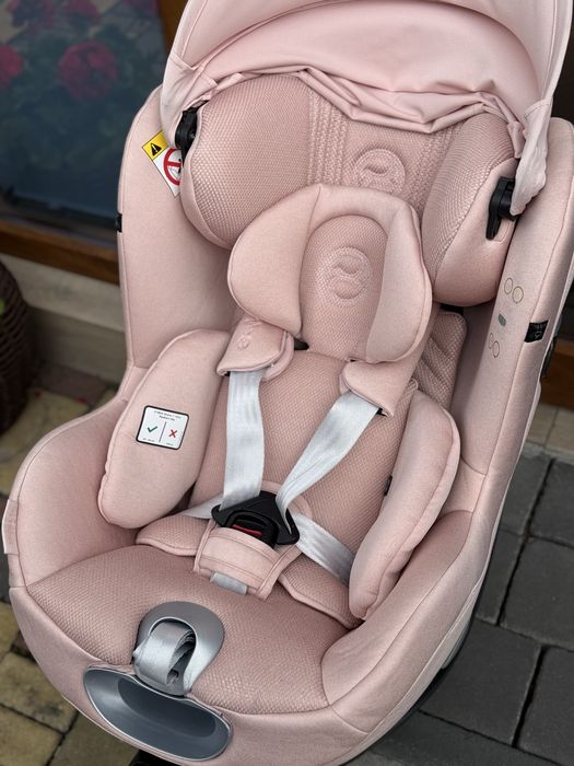 Автокрісло Cybex Sirona T(plus) i-Size з капюшоном