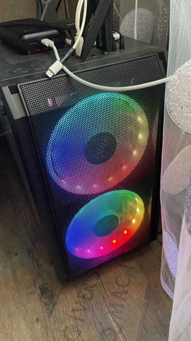 Корпус для ПК QUBE Neptune mini + Блок Живлення QUBE 600W