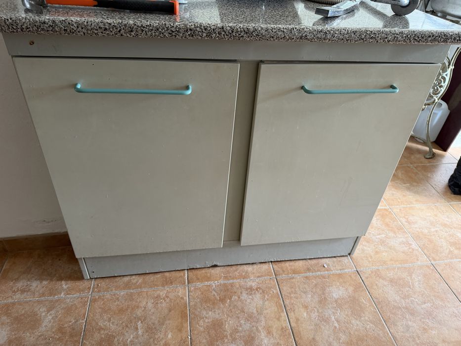 Móvel de duas portas