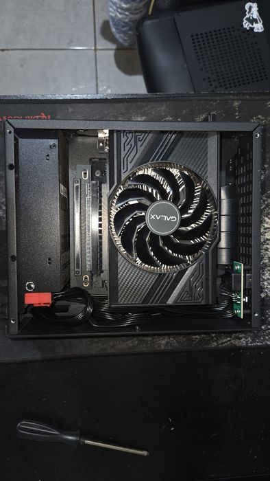 RTX 4060 1-Click OC 1X Galax ITX