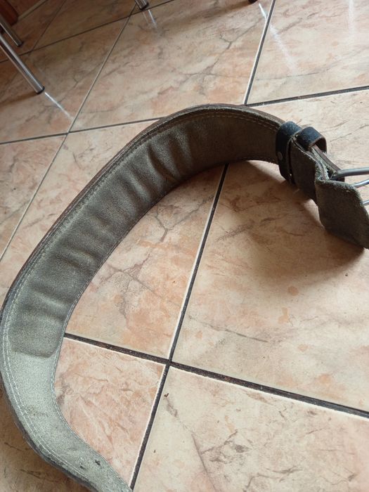 Pas do podnoszenia ciężarów