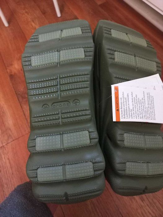 Черевики напівчоботи Crocs M6W8