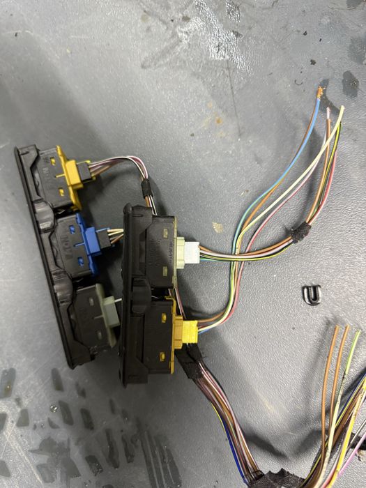 Przyciski przełączniki szyb bmw e36 cabrio