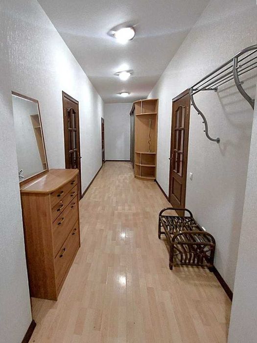 Екатерининская пл.: сдам просторную 2к квартиру в историческом центре!