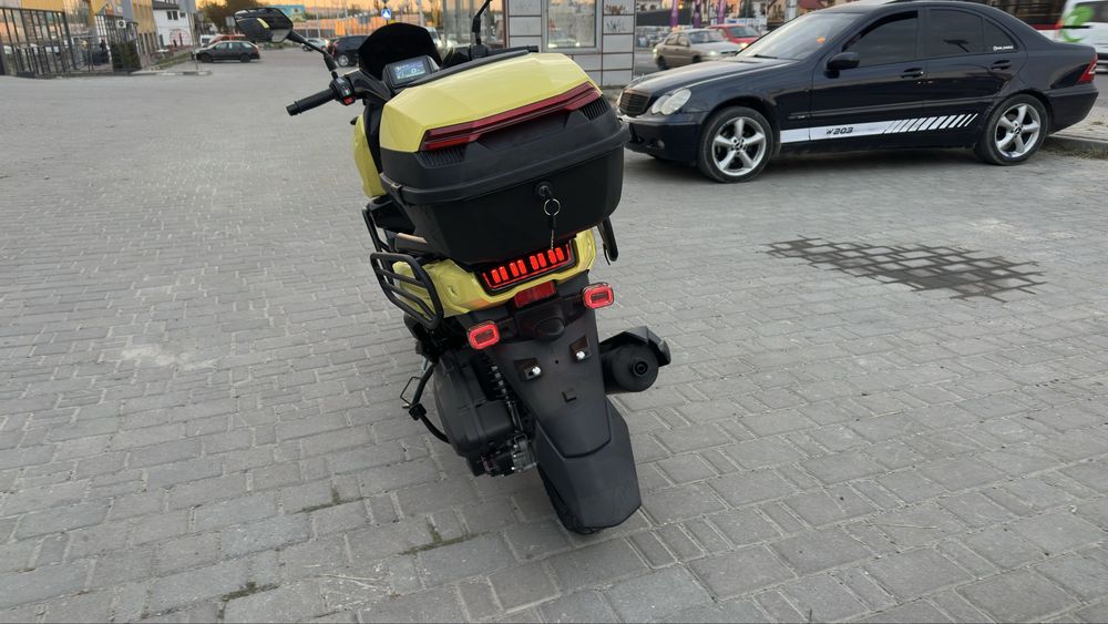 NEW Скутер SPARK SP150S-24