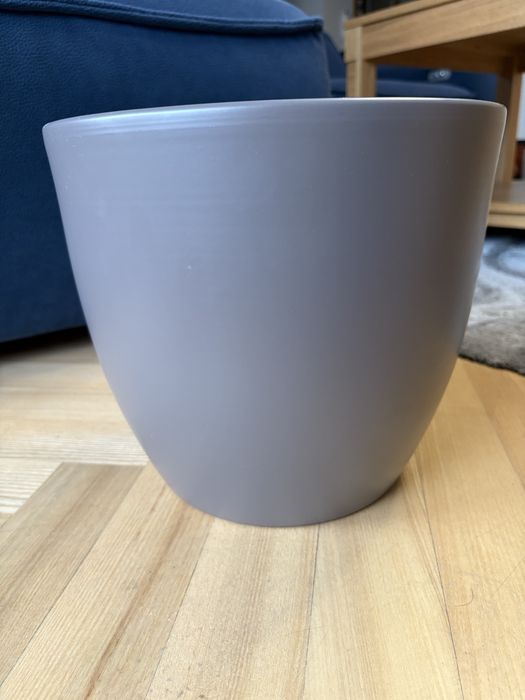 Brązowa donica śr. 26cm