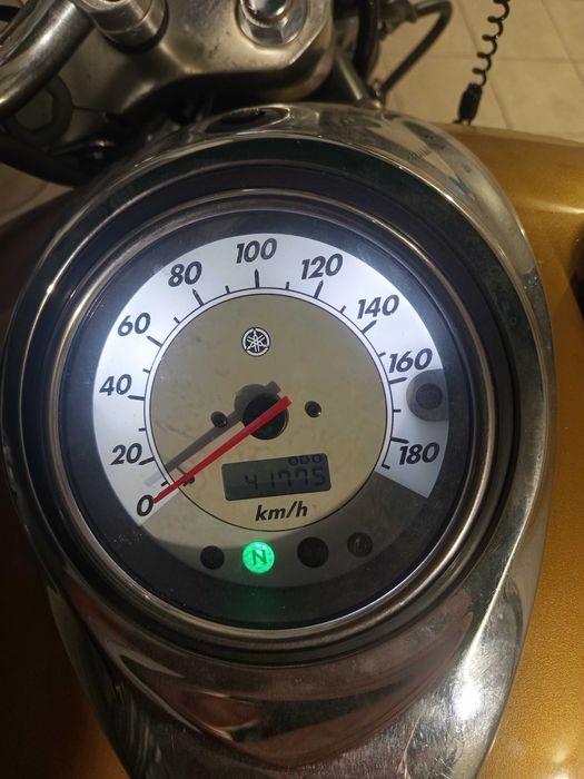 Vendo moto Yamaha 1100 dragstar