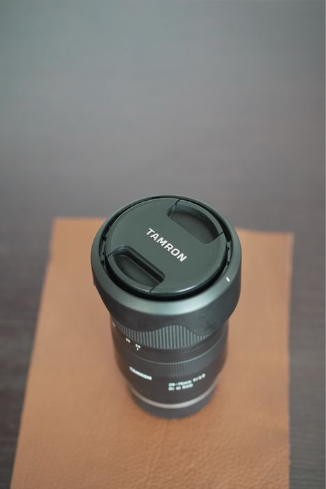 lente tamron 28-75mm f/2.8 di iii rxd para sony e-mount - como nova