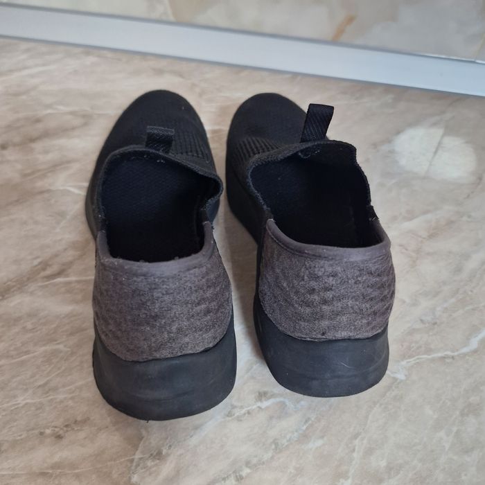 Жіночі кросівки Sketchers р.36, 23 см