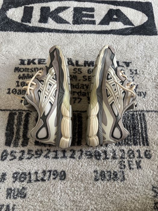 ASICS Gel NYC Cream Grey 41.5