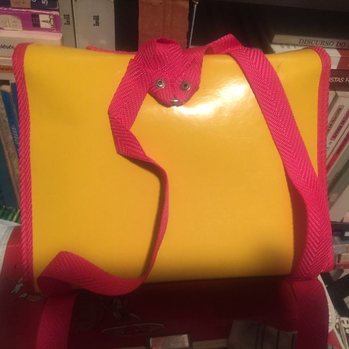 Mini Mochila anos 80 - tamanho A564584972772866121