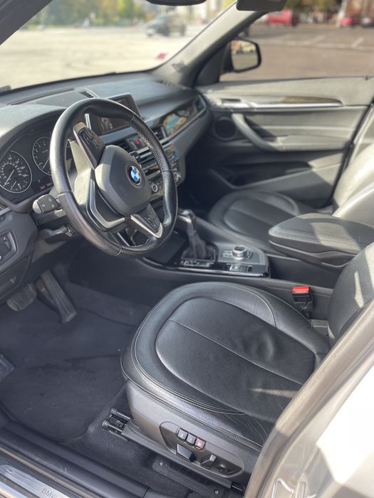 Продам свій власний Bmw X1 xDrive