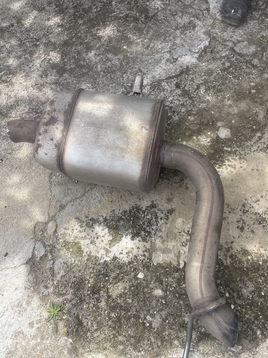 Vendo panela de escale renault megena 3 rs ,panela traseira em bom estado