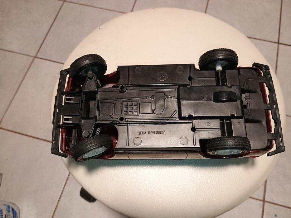 Stara zabawka Łada Niva ZSRR