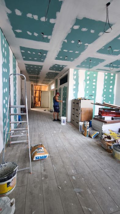 Pladur / Pintura / Pavimentos / Papel de parede / microcimento