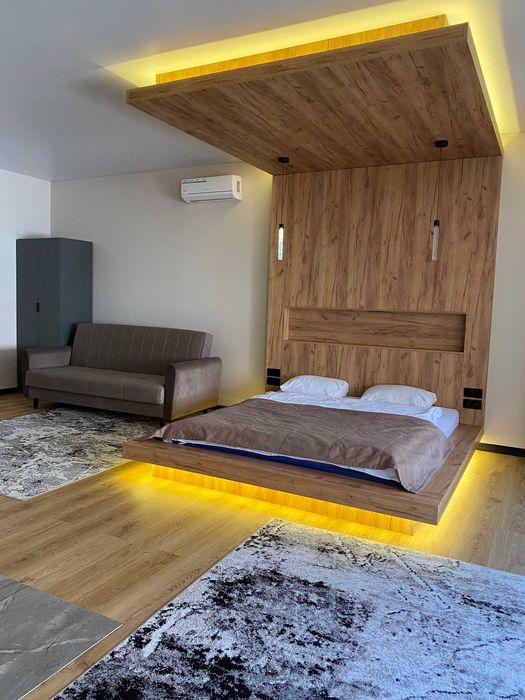 Подобова оренда на Озерній Леся курбаса 19/4