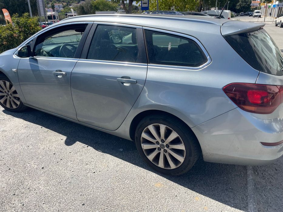 Opel Astra J Sports Tourer