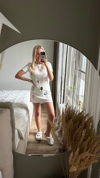 Krótka sukienka Zara S