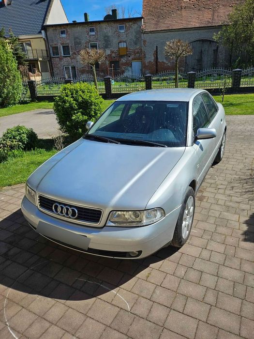 Audi A4 Limousine Audi A4 Limousine 1.6