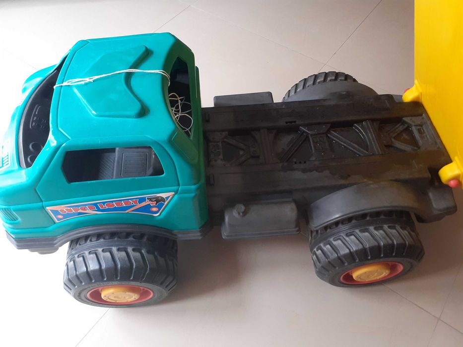 Super camião de brincar