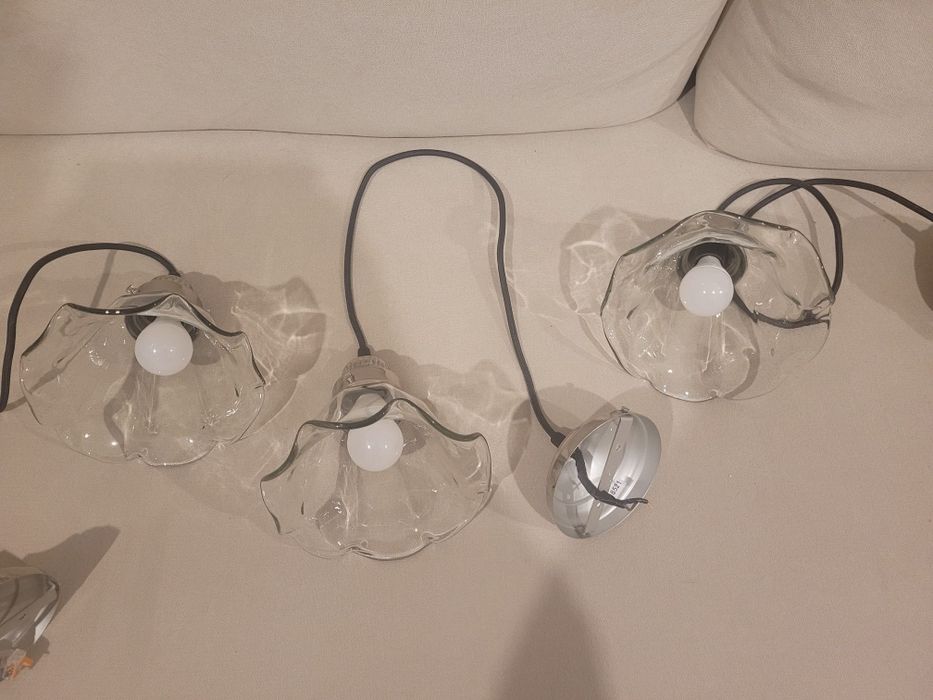 3 lampy sufitowe wiszące szklane przezroczyste kielichy kwiaty