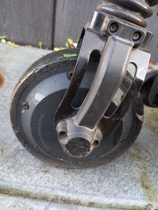 Hulajnoga elektryczna 250W