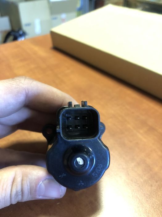 Регулятор ( датчик) холостого хода mitsubishi lancer 9 1.6