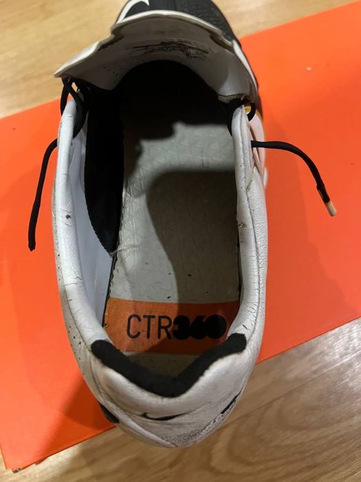 Футбольні бутси Nike CTR360 Maestri II FG