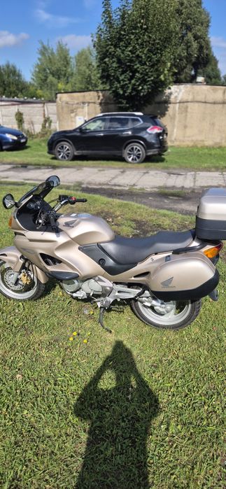 Honda Deauville 650NTV niski przebieg.22 tyś