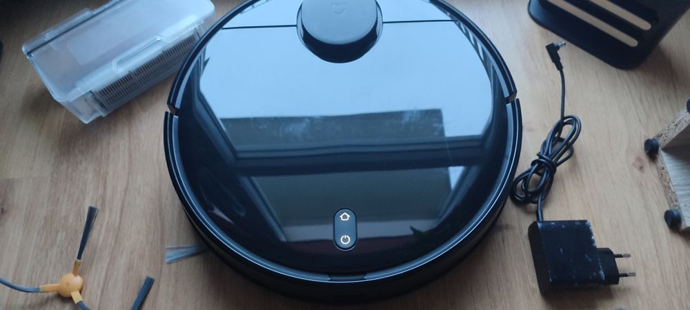 Xiaomi Mi Robot Vacuum Mop Pro