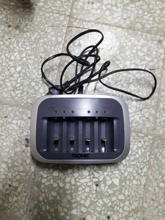 Tronic ładowarka uniwersalna