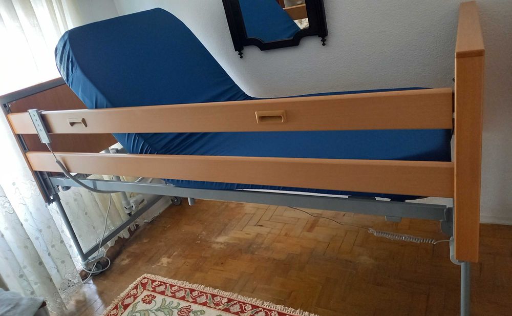 Cama articulada elétrica