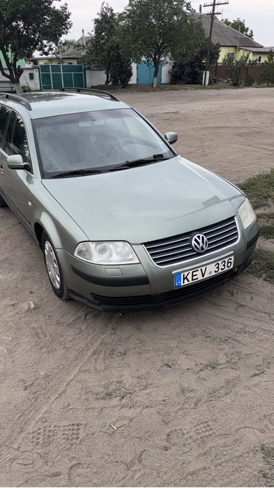 1.9 дизель автомат. Обмін на великий бус на бляхах