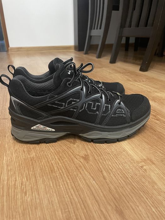 Buty trekkingowe Lowa